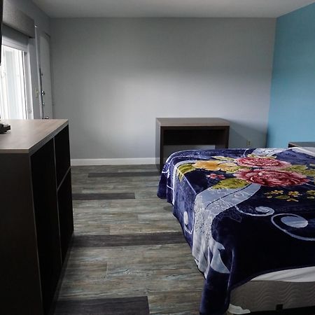 Thunderbird Motel Бишъп Екстериор снимка