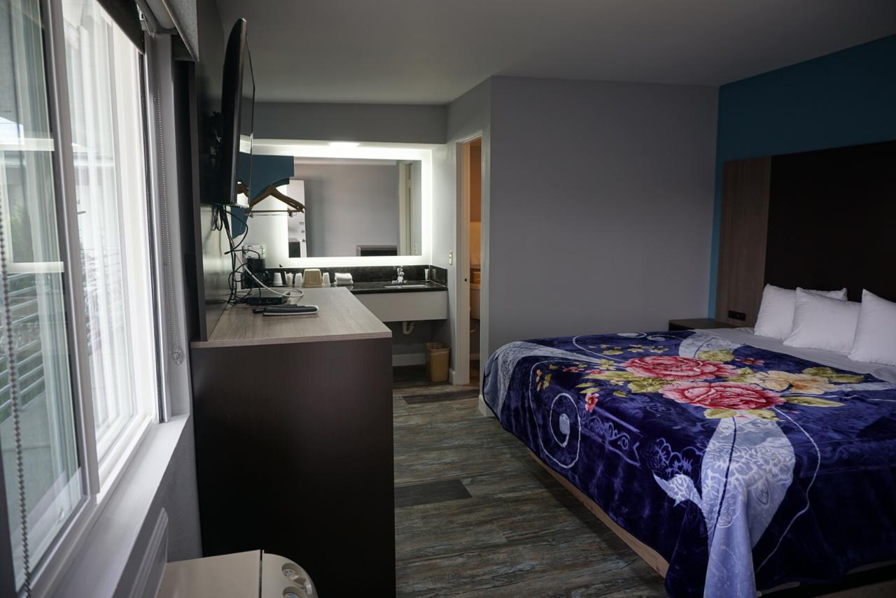 Thunderbird Motel Бишъп Екстериор снимка